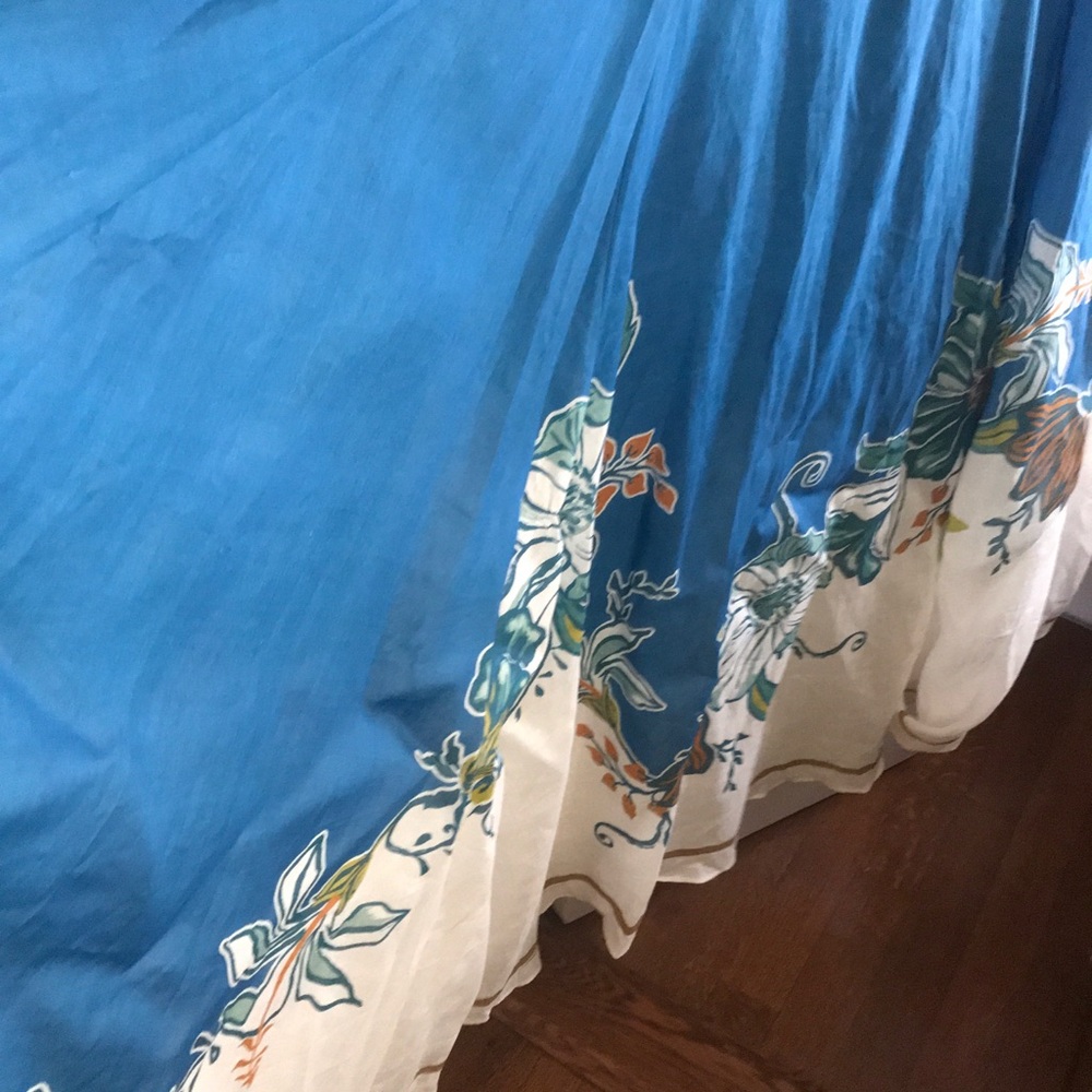 Blue & Cream Floral Maxi Dress Loda gown - Picture 9 of 9